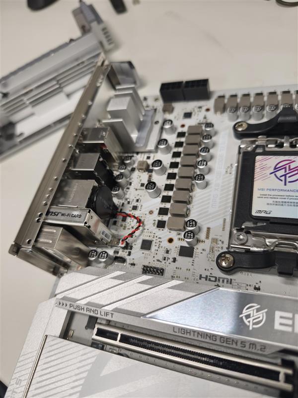 ボタン電池 コイン形二酸化マンガンリチウム電池 CRシリーズ | 製品情報