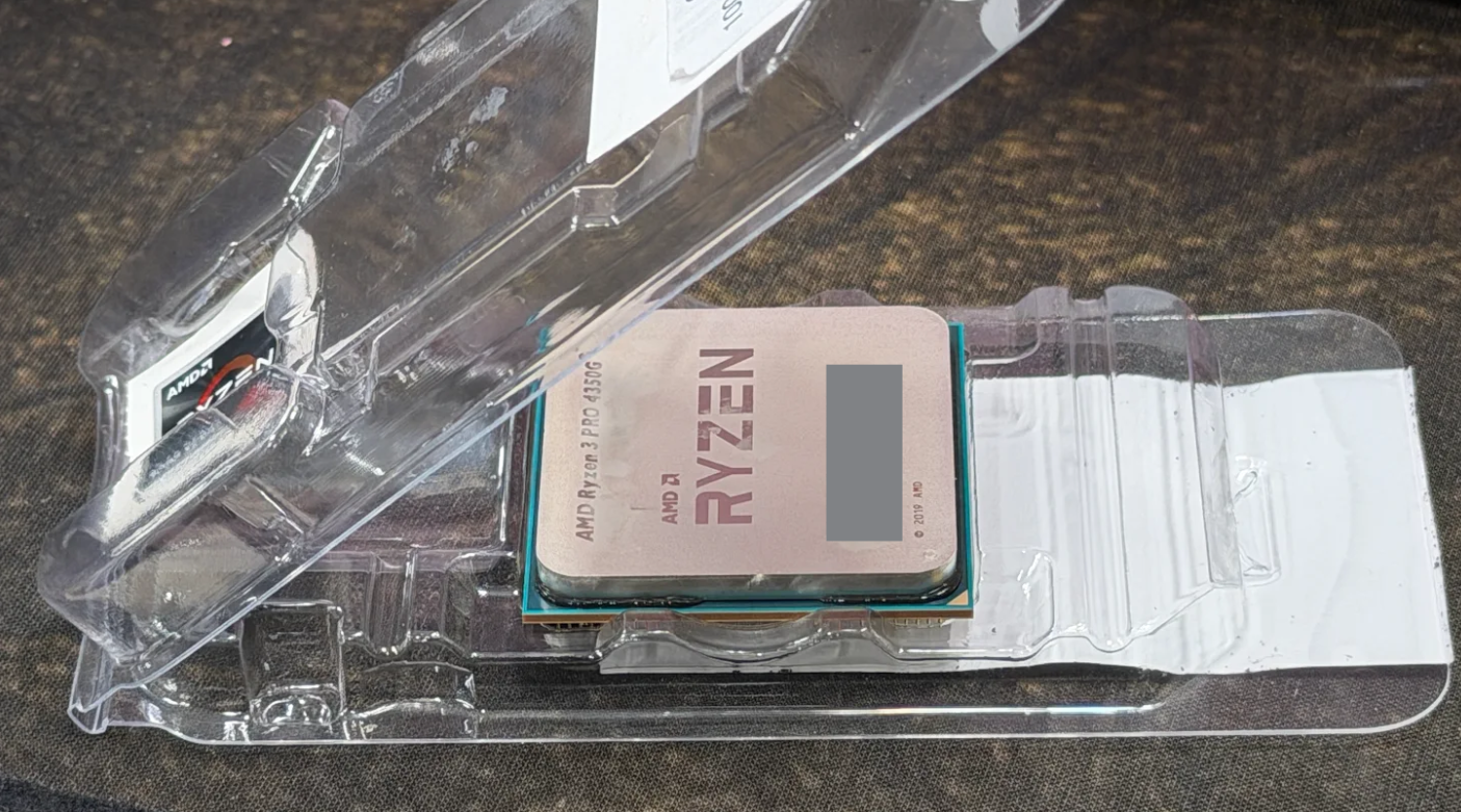 AMD Ryzen 5 5500 CPU ケース破損あり AMD Ryzen 5 5500 CPU ケース破損あり AMD Ryzen 5 5500CPU ケース破損